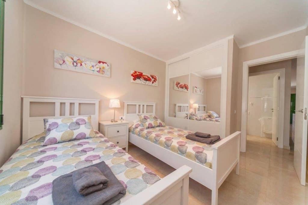 Bandama 14! 2 Bedroom Newly Renovated Bungalow, Los Pocillos, Puerto Del Carmen. Puerto del Carmen  Exterior photo
